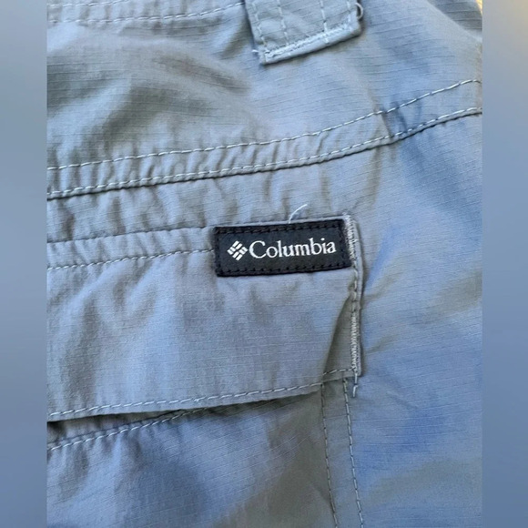 Columbia 
Men’s Omni - shade 
Sun protection cargo shorts 
Size 40 w 10 L - Picture 6 of 8